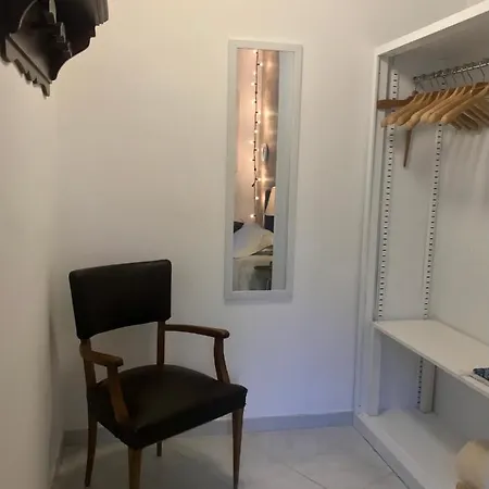 Artroom Garden 아파트 *